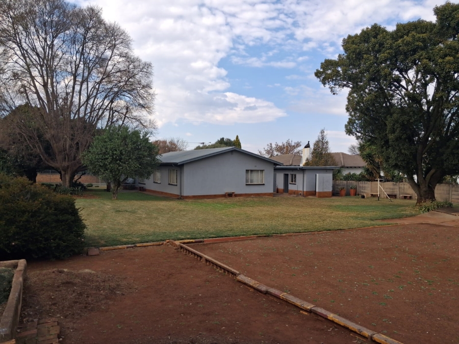 3 Bedroom Property for Sale in Valhalla Gauteng