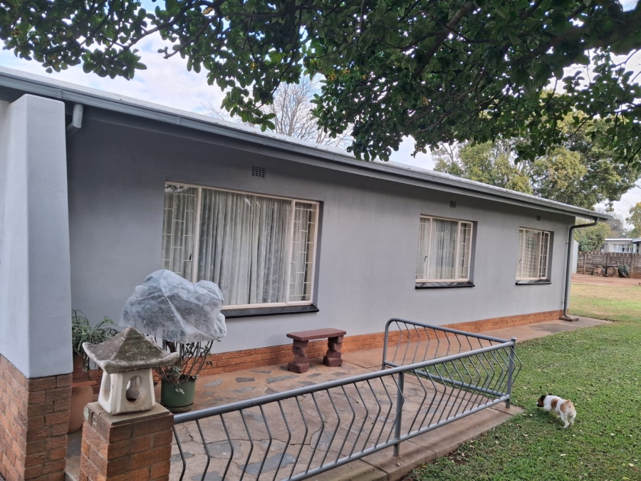 3 Bedroom Property for Sale in Valhalla Gauteng