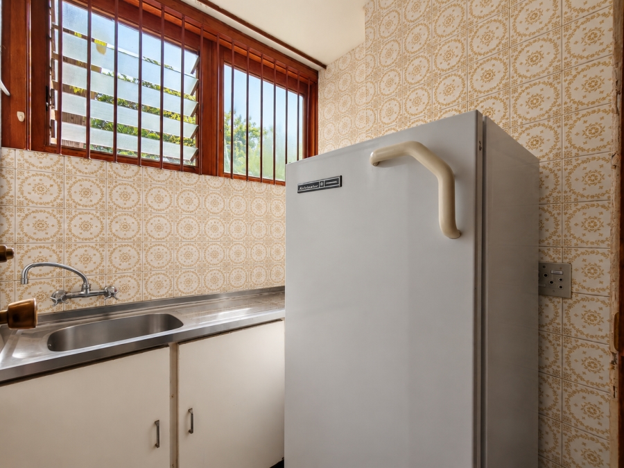 6 Bedroom Property for Sale in Three Rivers Gauteng