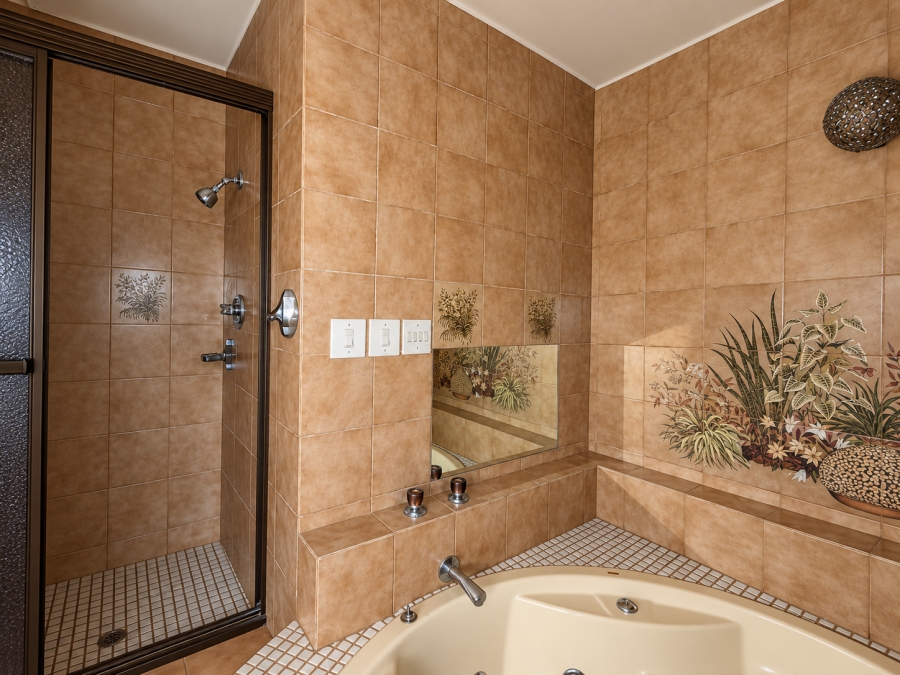 6 Bedroom Property for Sale in Three Rivers Gauteng
