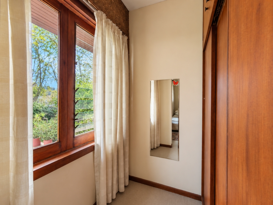 6 Bedroom Property for Sale in Three Rivers Gauteng