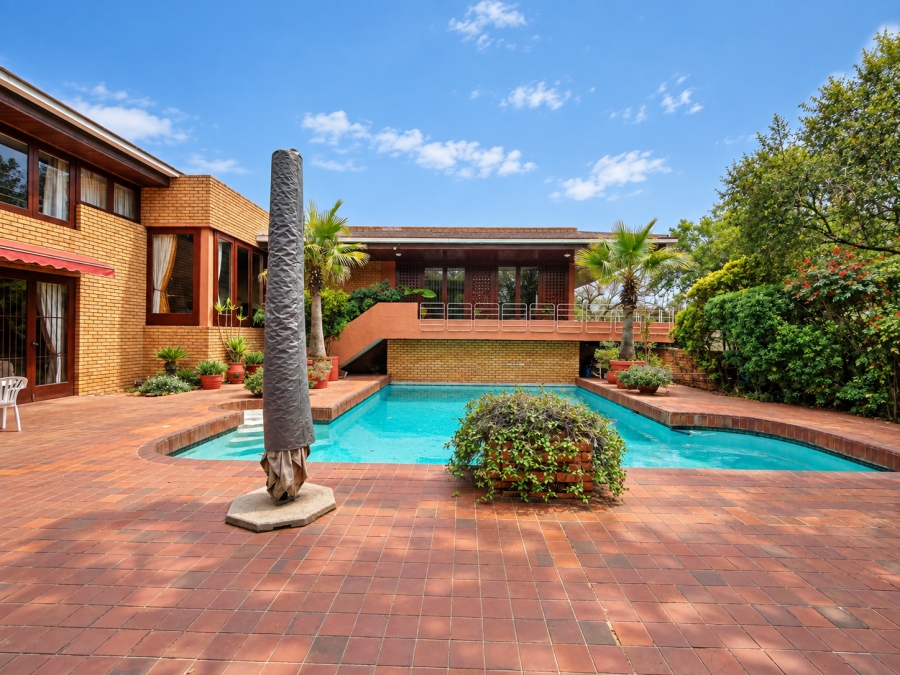 6 Bedroom Property for Sale in Three Rivers Gauteng