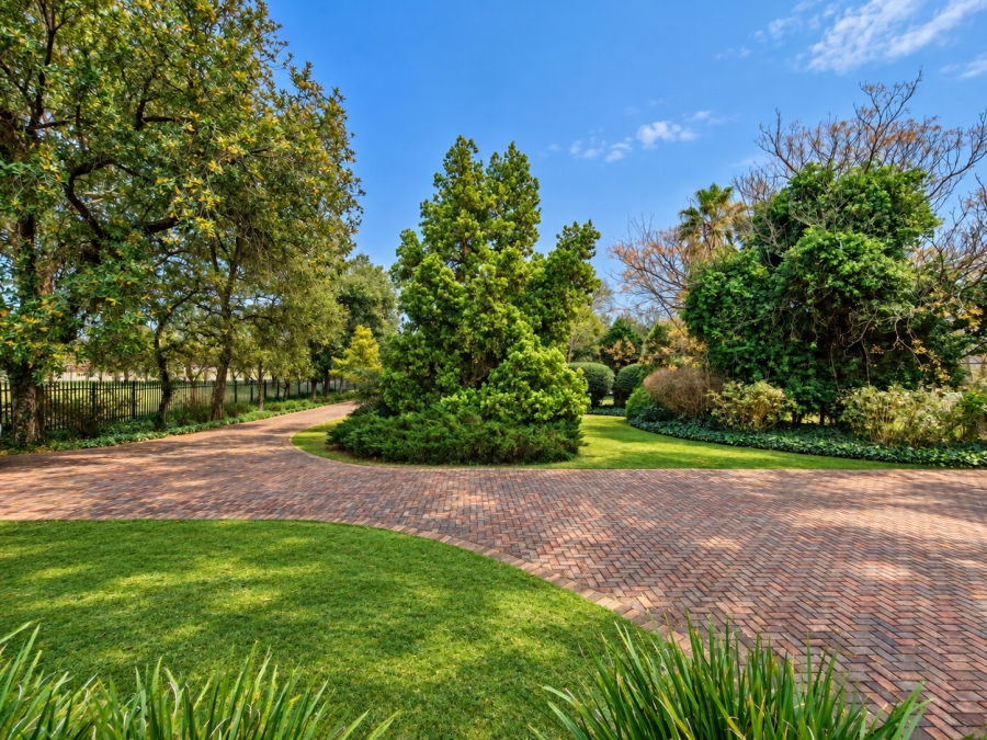 6 Bedroom Property for Sale in Three Rivers Gauteng