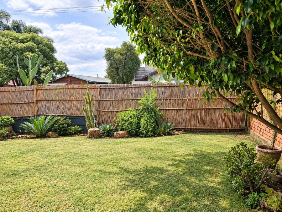 3 Bedroom Property for Sale in Jan Niemand Park Gauteng