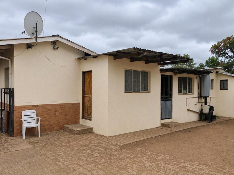 3 Bedroom Property for Sale in Jan Niemand Park Gauteng