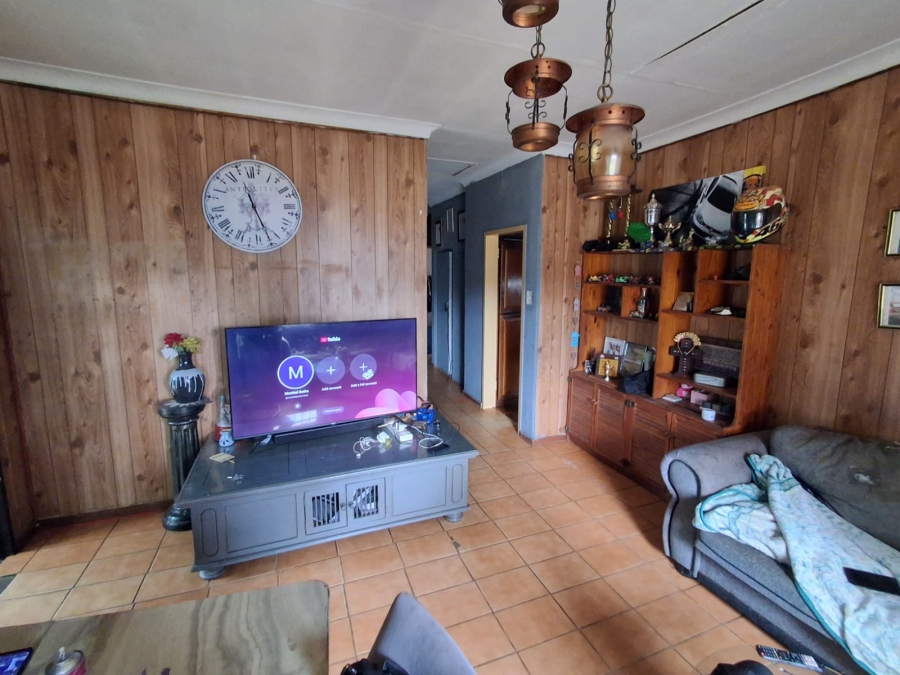 3 Bedroom Property for Sale in Jan Niemand Park Gauteng