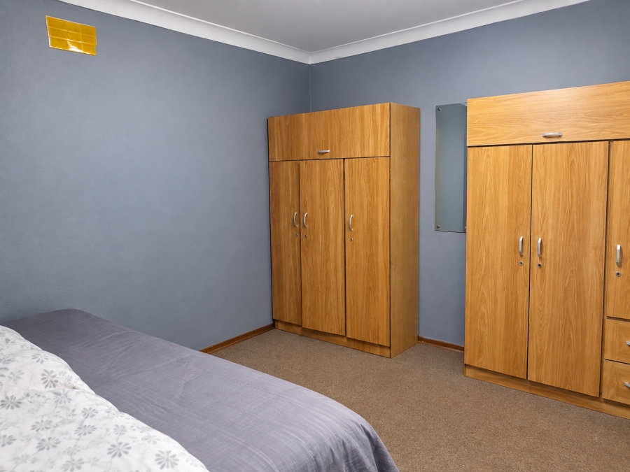 3 Bedroom Property for Sale in Jan Niemand Park Gauteng