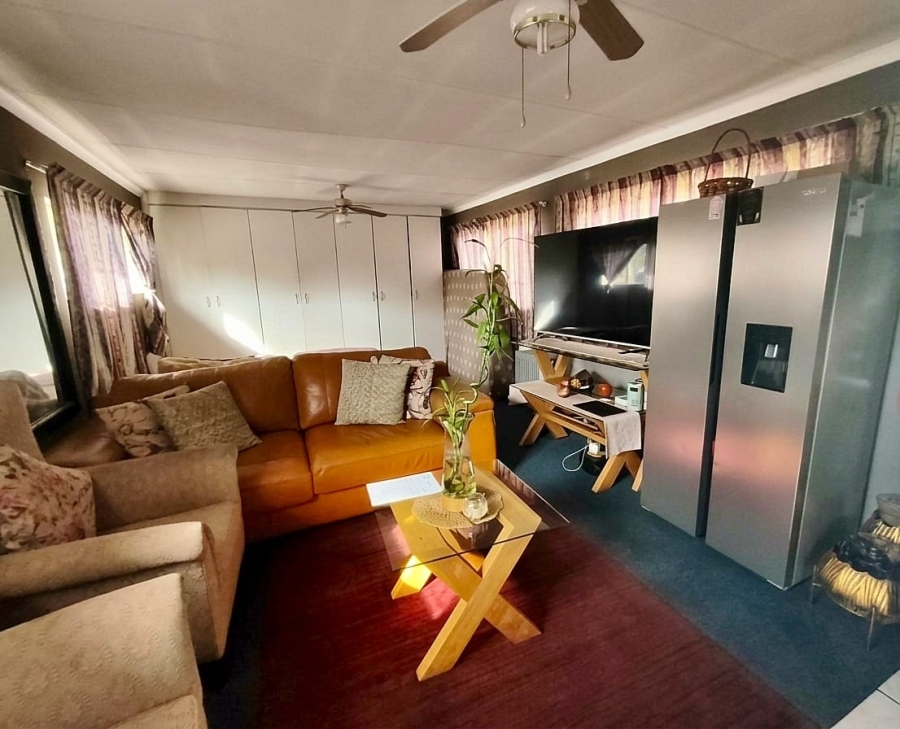 To Let 1 Bedroom Property for Rent in Three Rivers Gauteng