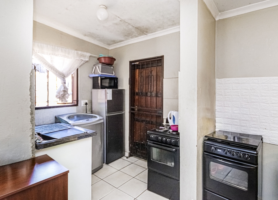5 Bedroom Property for Sale in Cosmo City Gauteng