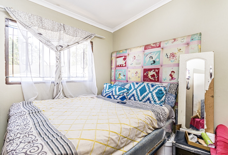 5 Bedroom Property for Sale in Cosmo City Gauteng