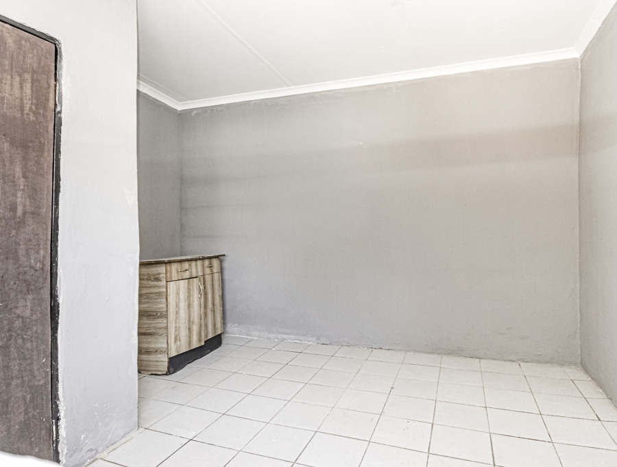 5 Bedroom Property for Sale in Cosmo City Gauteng
