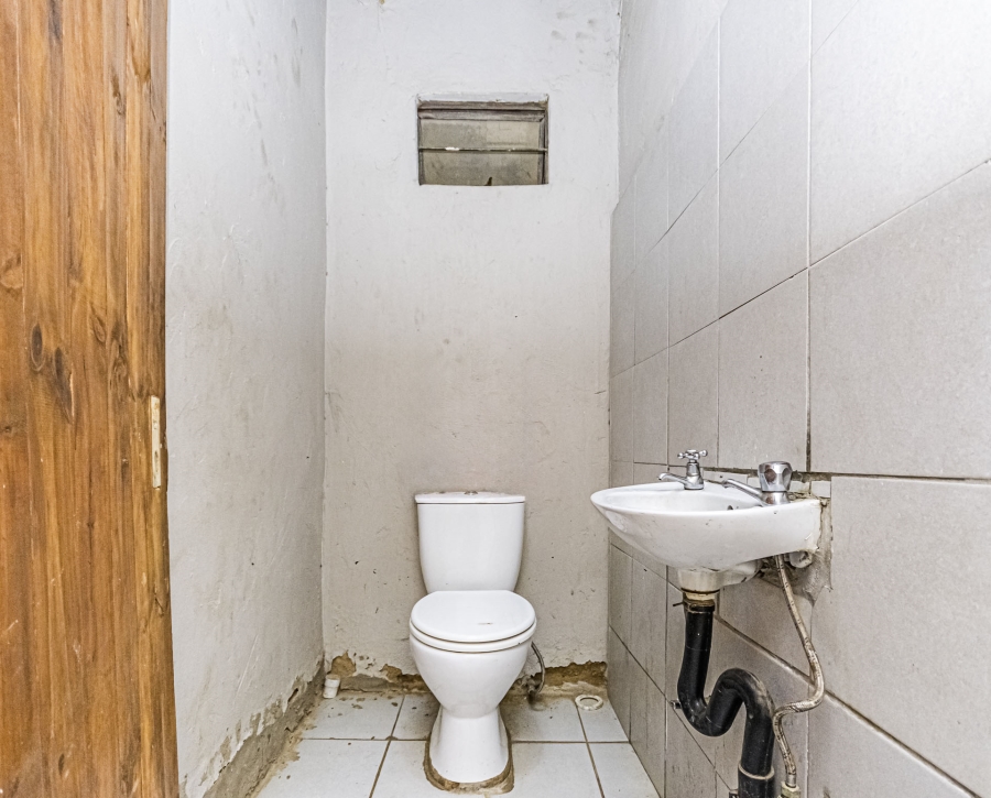 5 Bedroom Property for Sale in Cosmo City Gauteng