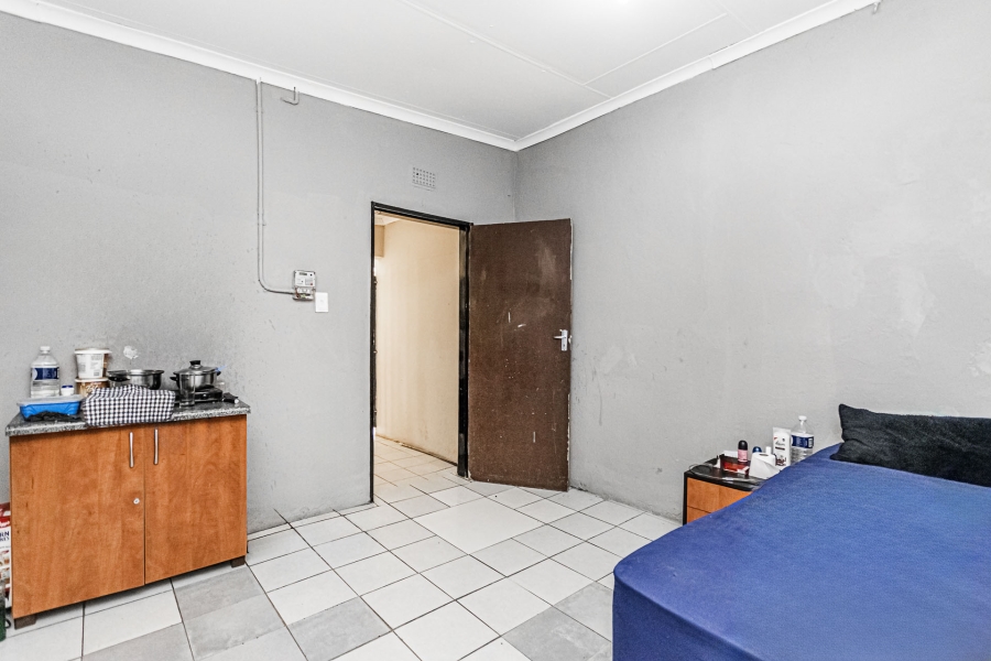 5 Bedroom Property for Sale in Cosmo City Gauteng