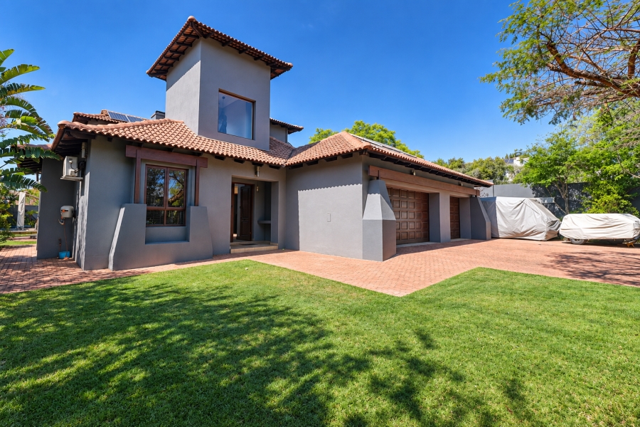 5 Bedroom Property for Sale in Carlswald North Estate Gauteng