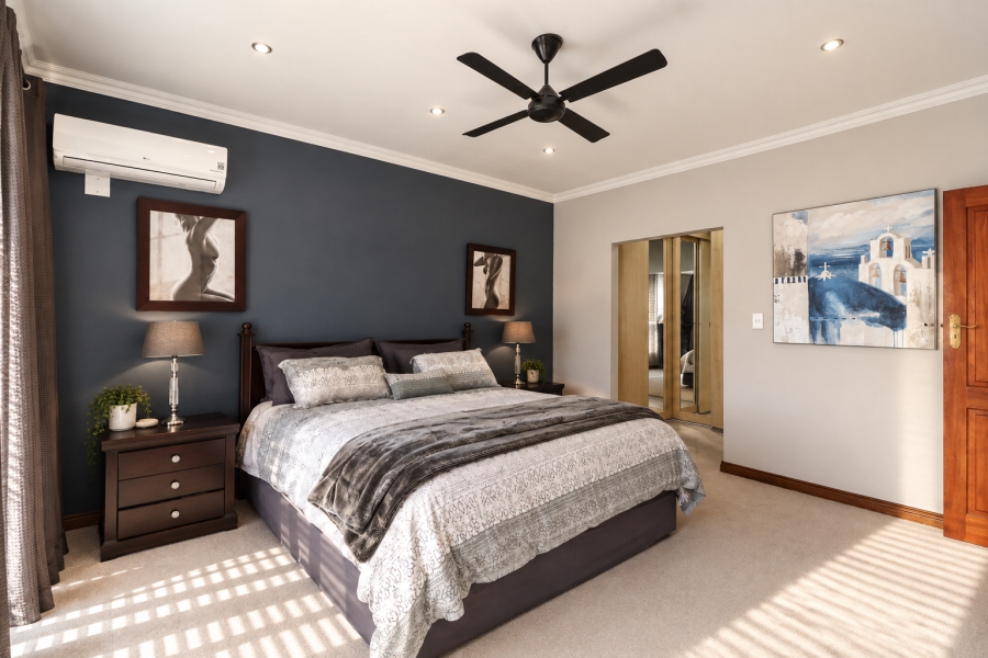 5 Bedroom Property for Sale in Carlswald North Estate Gauteng