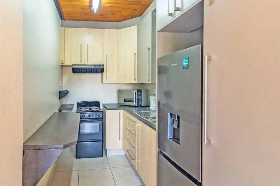 4 Bedroom Property for Sale in Wilro Park Gauteng