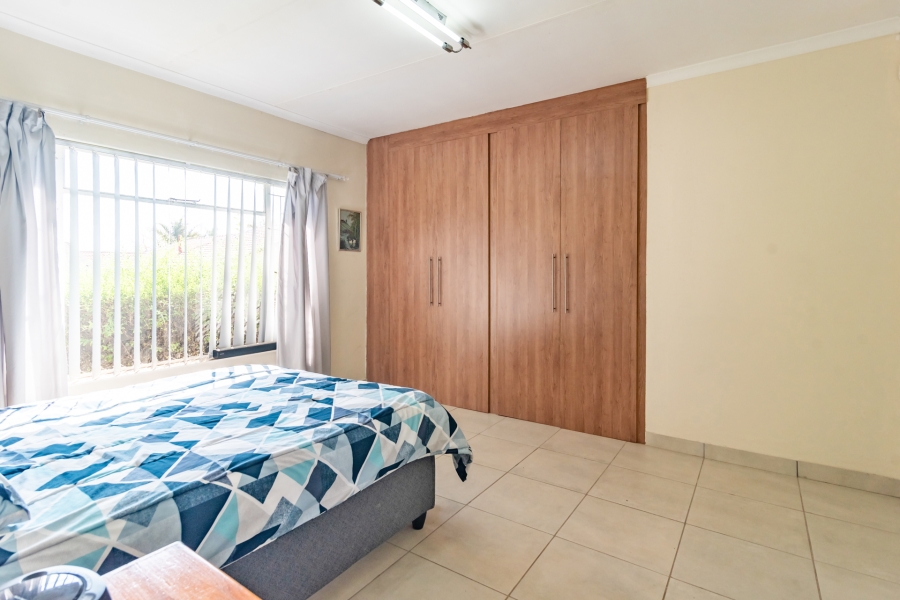 4 Bedroom Property for Sale in Wilro Park Gauteng