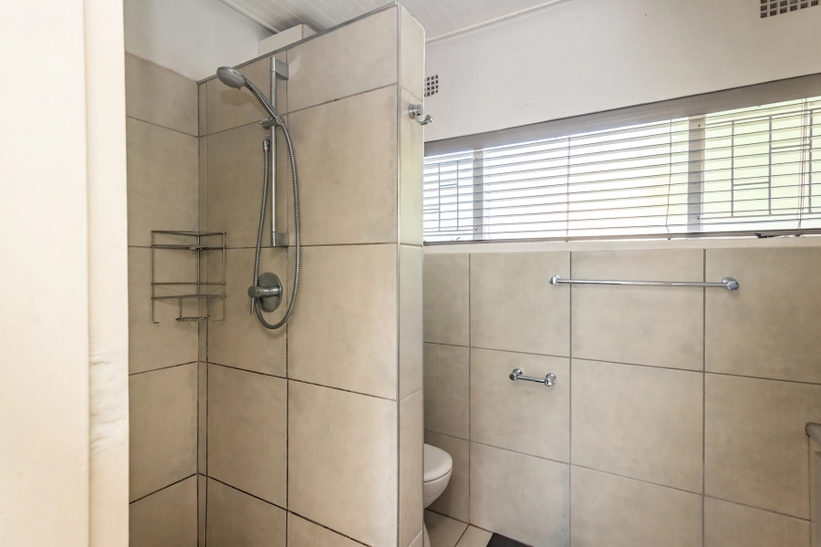 4 Bedroom Property for Sale in Wilro Park Gauteng