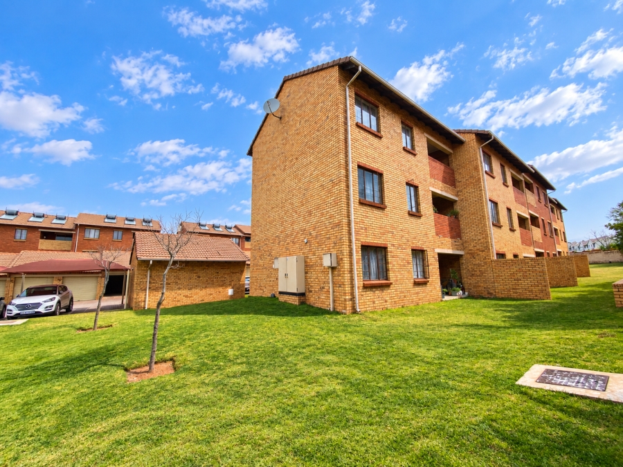 2 Bedroom Property for Sale in Sagewood Gauteng