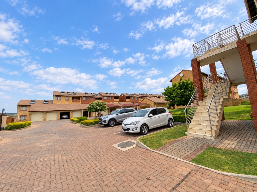 2 Bedroom Property for Sale in Sagewood Gauteng