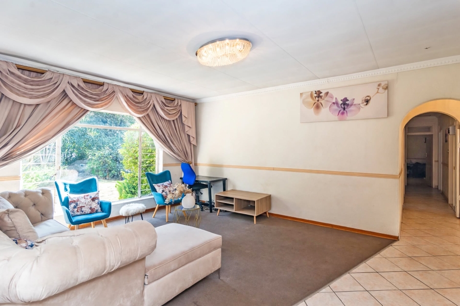 5 Bedroom Property for Sale in Helderkruin Gauteng