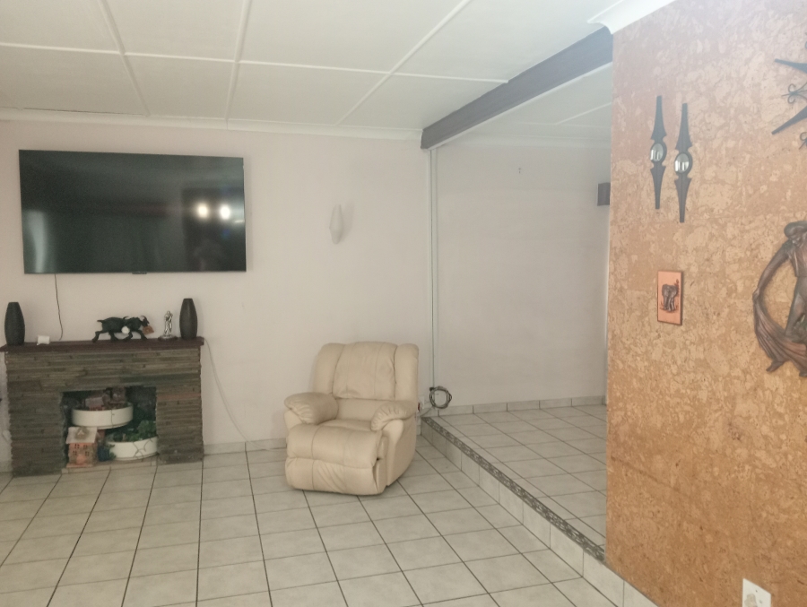 3 Bedroom Property for Sale in Parkdene Gauteng