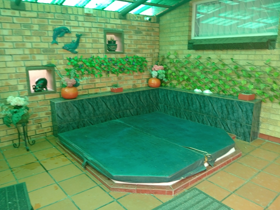 3 Bedroom Property for Sale in Parkdene Gauteng