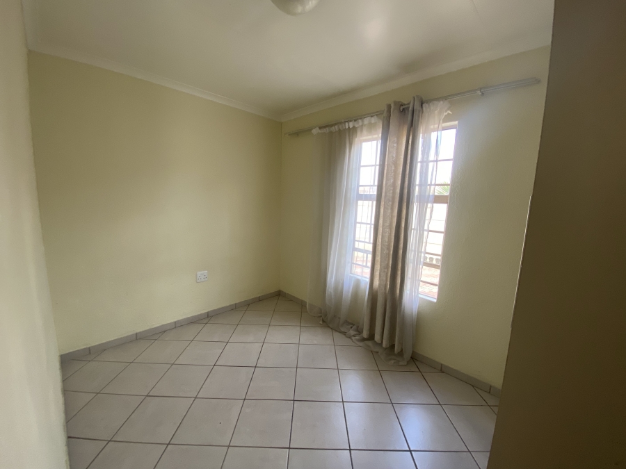 3 Bedroom Property for Sale in Andeon AH Gauteng