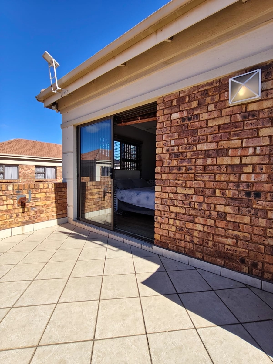 3 Bedroom Property for Sale in Florentia Gauteng