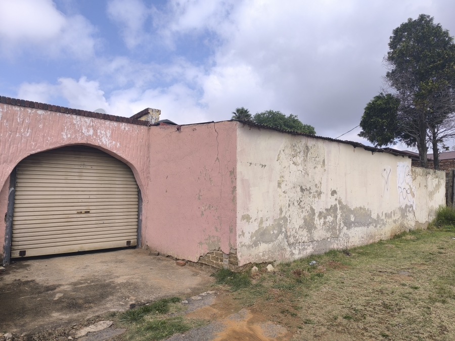 7 Bedroom Property for Sale in South Hills Gauteng