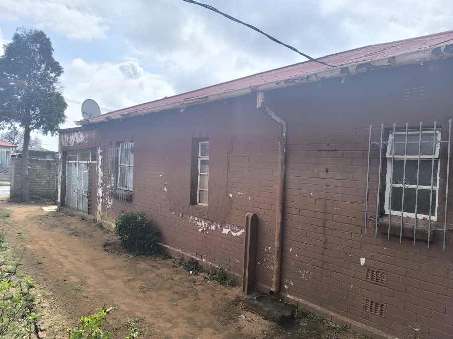 7 Bedroom Property for Sale in South Hills Gauteng