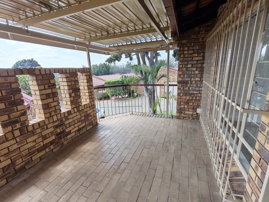 2 Bedroom Property for Sale in Amandasig Gauteng