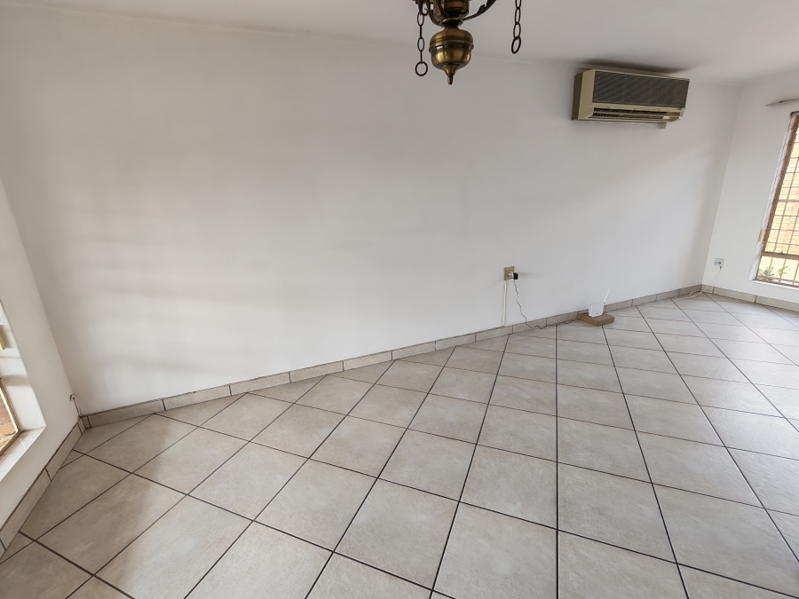 2 Bedroom Property for Sale in Amandasig Gauteng