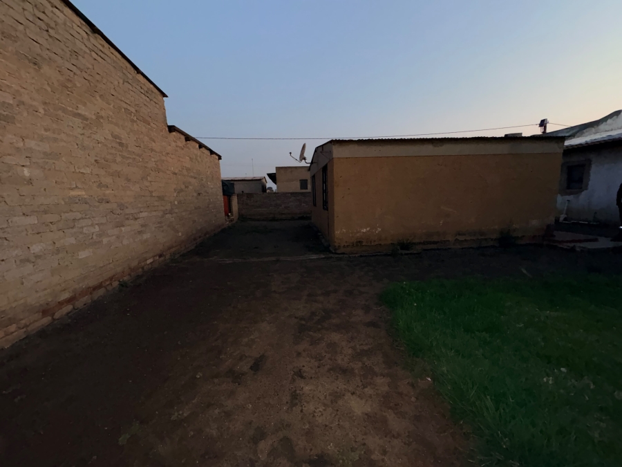 1 Bedroom Property for Sale in Bophelong Gauteng