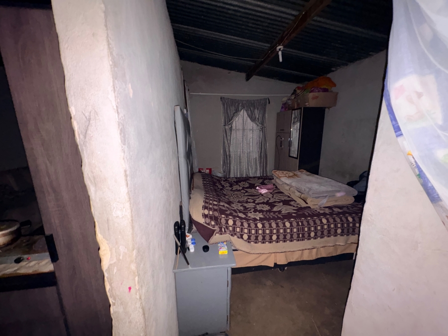 1 Bedroom Property for Sale in Bophelong Gauteng