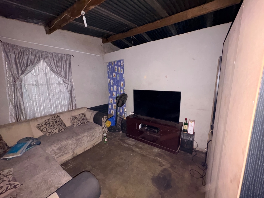 1 Bedroom Property for Sale in Bophelong Gauteng
