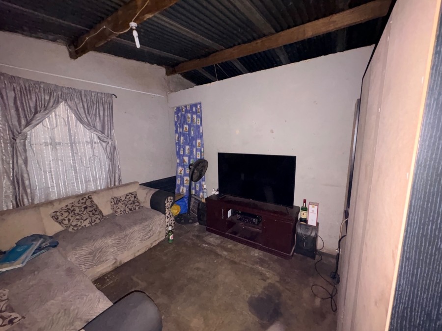 1 Bedroom Property for Sale in Bophelong Gauteng
