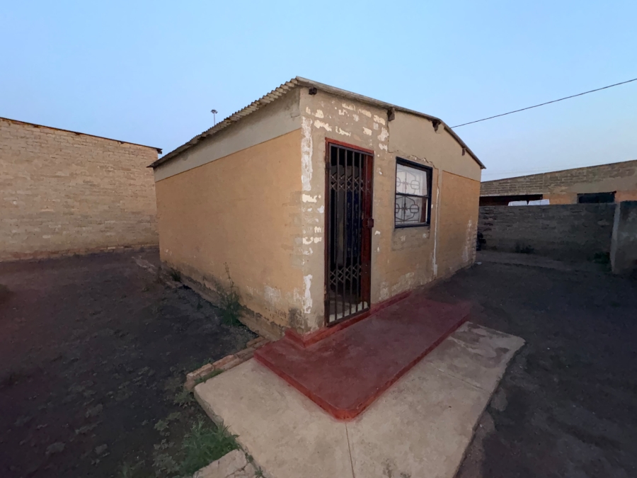 1 Bedroom Property for Sale in Bophelong Gauteng