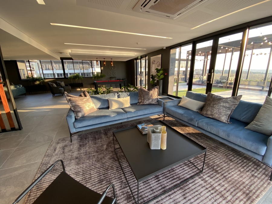To Let 2 Bedroom Property for Rent in Sandown Gauteng