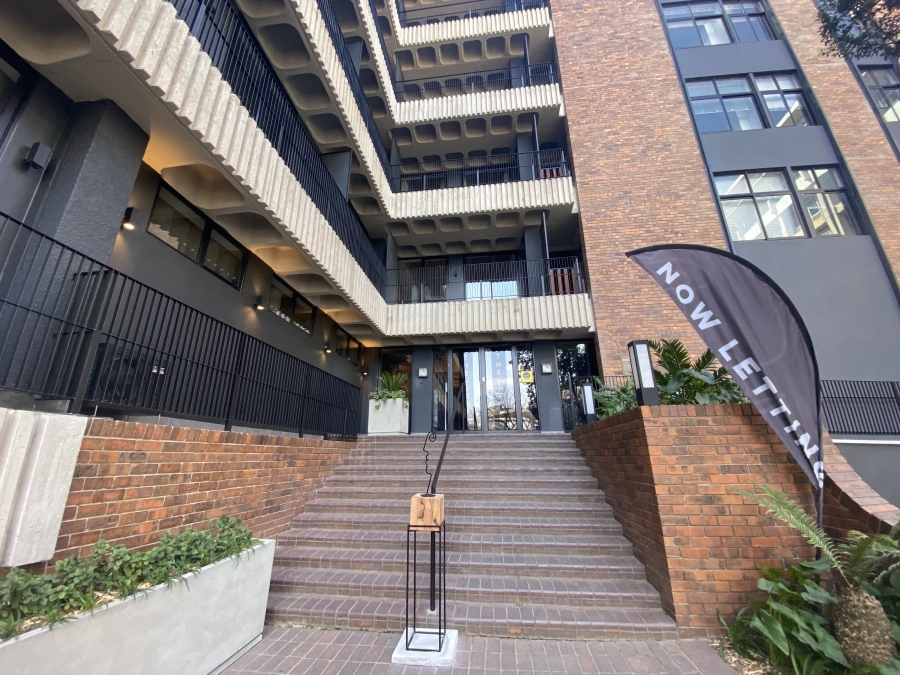 To Let 2 Bedroom Property for Rent in Sandown Gauteng
