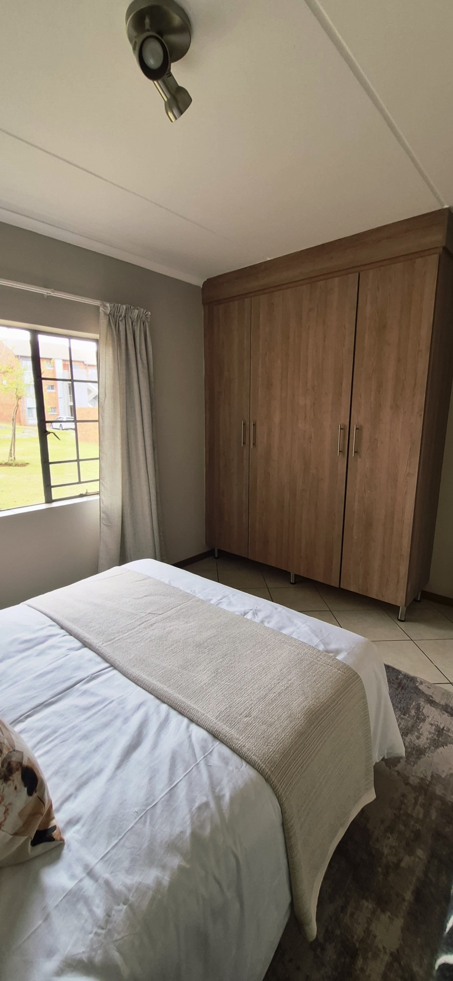 2 Bedroom Property for Sale in Noordwyk Gauteng