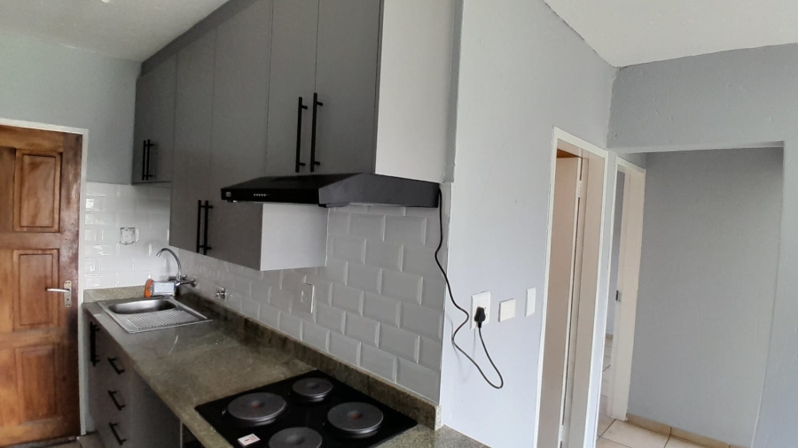 2 Bedroom Property for Sale in Birchleigh Gauteng