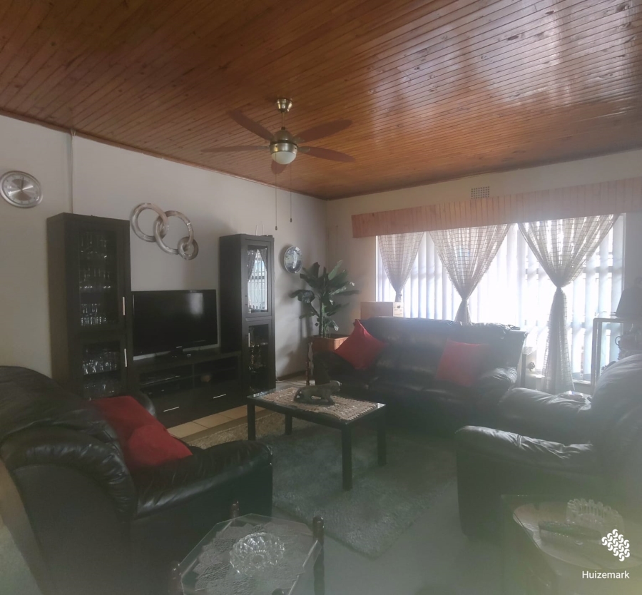 4 Bedroom Property for Sale in Risiville Gauteng