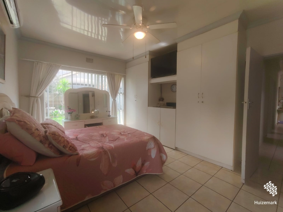 4 Bedroom Property for Sale in Risiville Gauteng