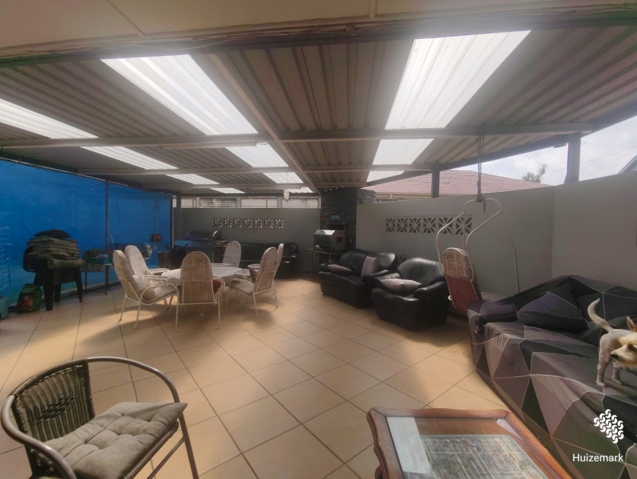 4 Bedroom Property for Sale in Risiville Gauteng