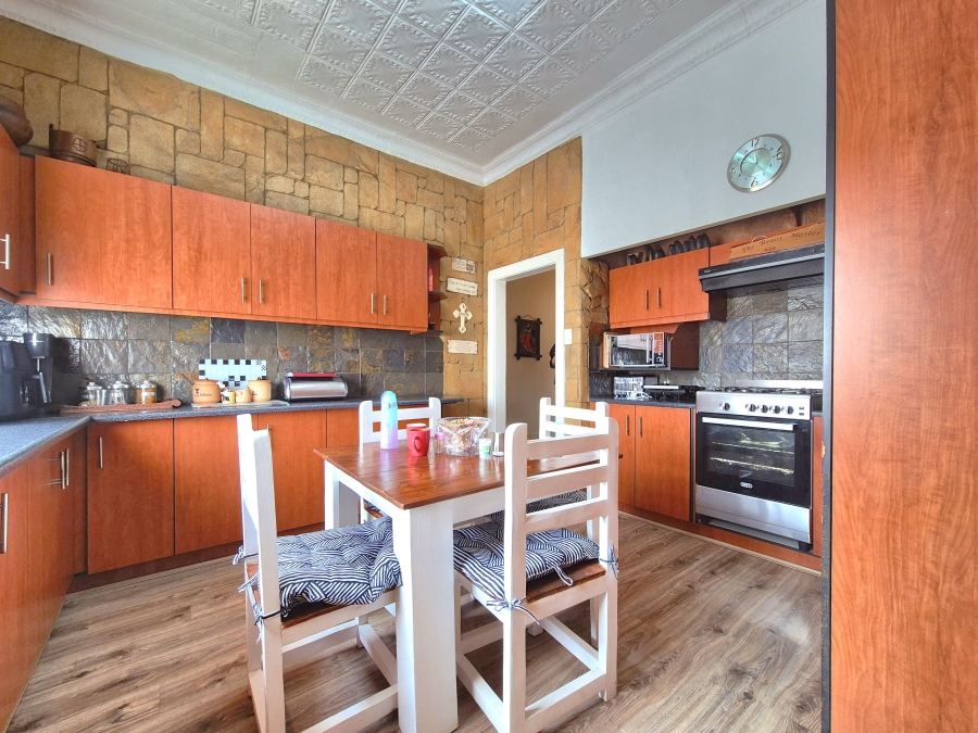 7 Bedroom Property for Sale in Brakpan Central Gauteng