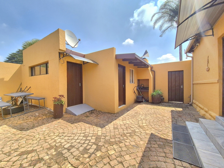 7 Bedroom Property for Sale in Brakpan Central Gauteng