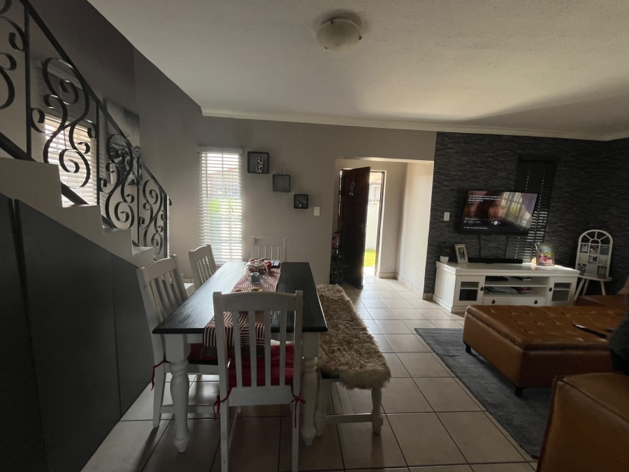 2 Bedroom Property for Sale in Brakpan North Gauteng