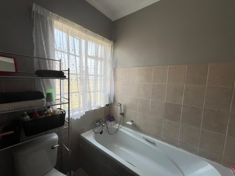 2 Bedroom Property for Sale in Brakpan North Gauteng