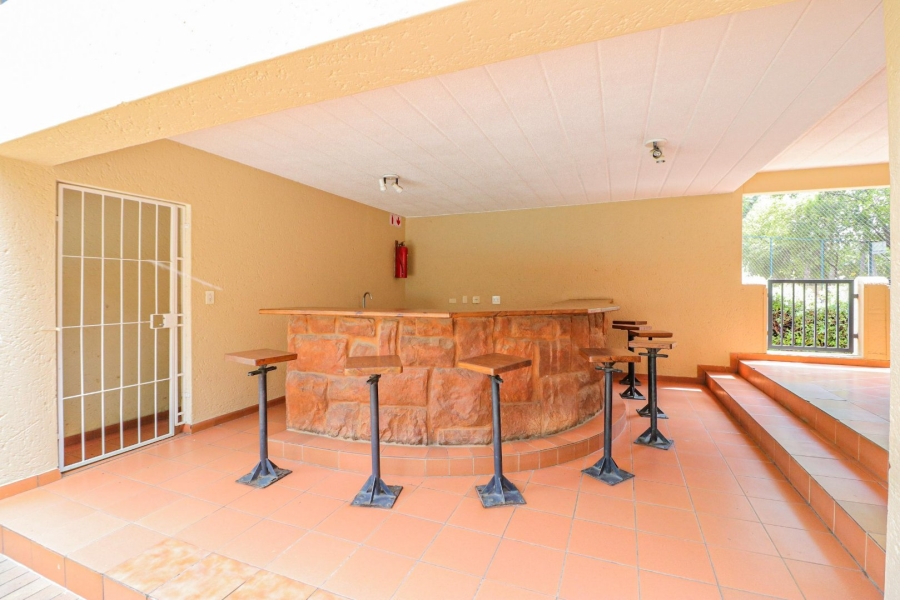 2 Bedroom Property for Sale in Bryanston Gauteng